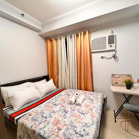 Yam Staycation Shore Residences Manila Exteriér fotografie